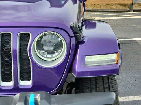 Used 2023 Jeep Wrangler Sahara w/ Safety Group image 9