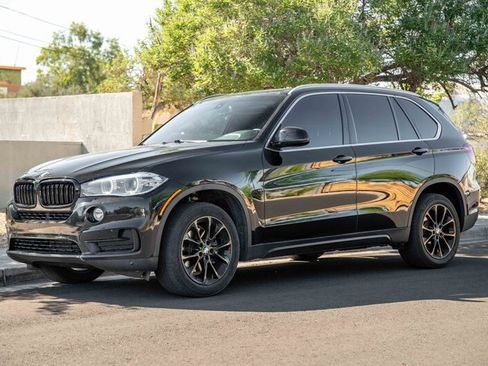Used 2018 BMW X5 xDrive35i w/ Premium Package image 1