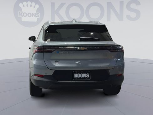 New 2026 Chevrolet Equinox EV LT image 10