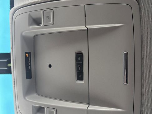 Used 2018 Chevrolet Silverado 1500 LT w/ Trailering Package image 25