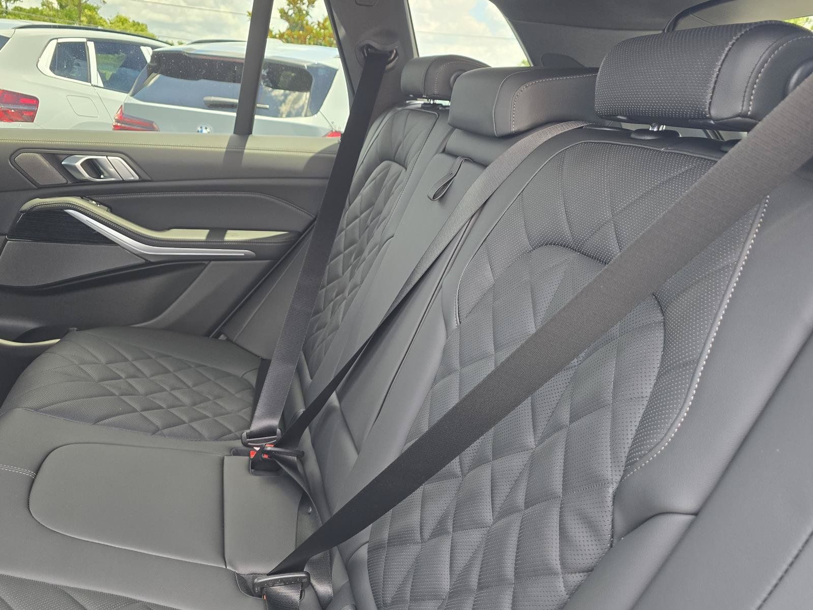 New 2026 BMW X5 sDrive40i w/ M Sport Package RWD image 13
