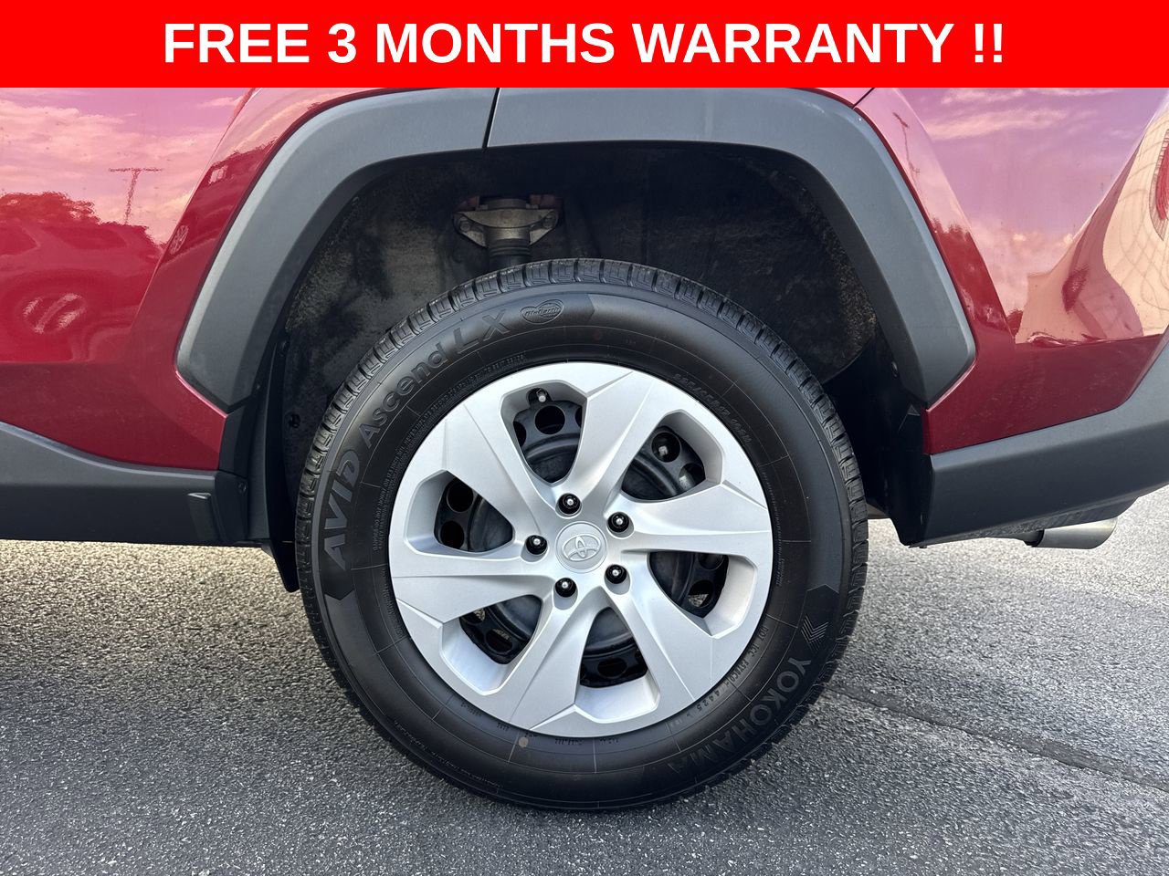 Used 2020 Toyota RAV4 LE w/ All Weather Liner Package AWD/4WD image 35
