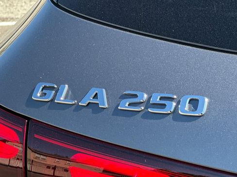 New 2026 Mercedes-Benz GLA 250 4MATIC image 26