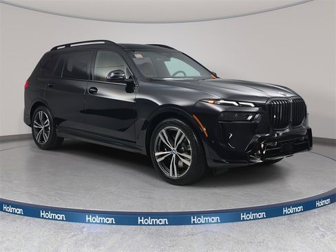 New 2026 BMW X7 xDrive40i w/ M Sport Package image 3