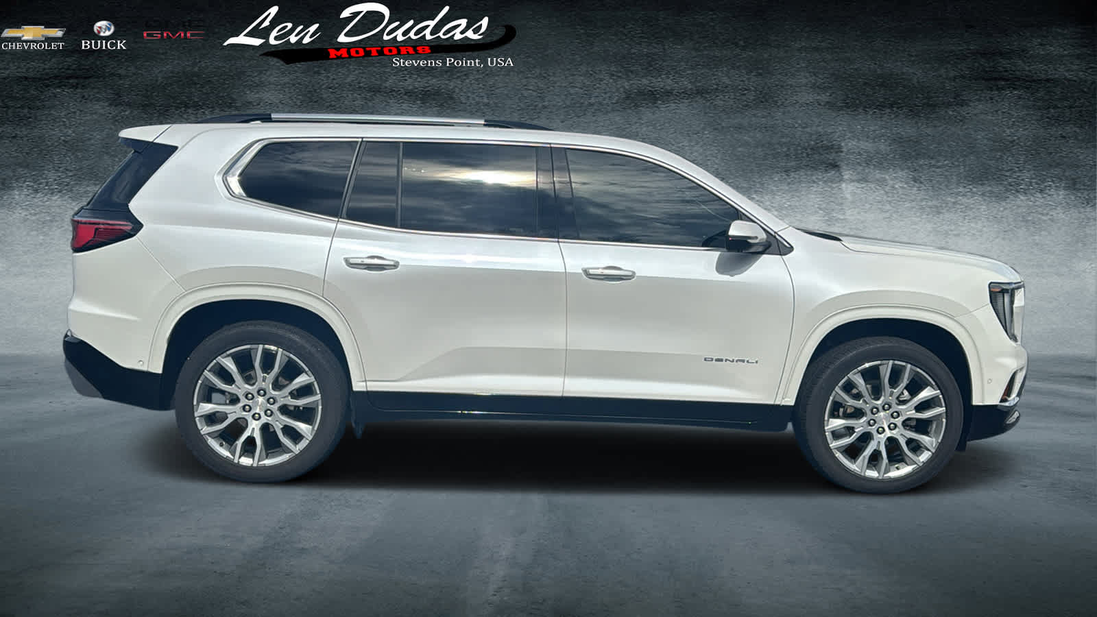 Used 2025 GMC Acadia Denali w/ Super Cruise Package AWD/4WD image 5