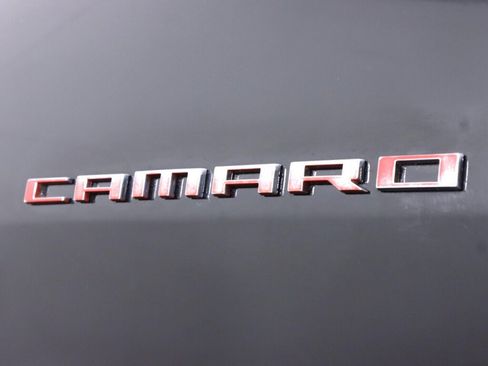 Used 2015 Chevrolet Camaro LT RWD image 30