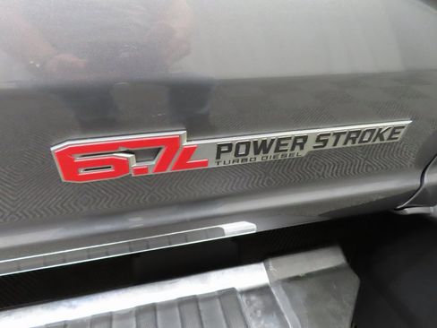 Used 2024 Ford F450 Lariat w/ Chrome Package image 61