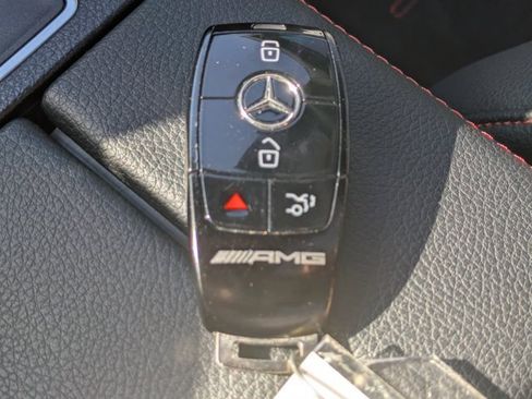 Used 2025 Mercedes-Benz GLA 35 AMG 4MATIC image 26