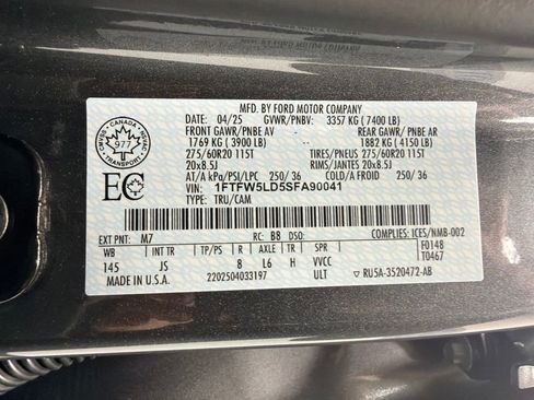 Used 2025 Ford F150 Lariat w/ Equipment Group 502A High AWD/4WD image 57