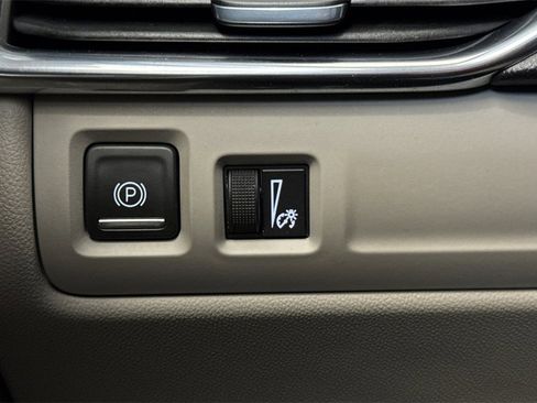 Used 2019 Cadillac XT4 Premium Luxury w/ Driver Awareness Package image 33