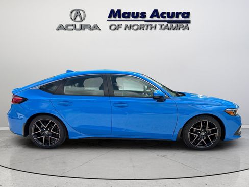 Used 2024 Honda Civic Sport Touring image 9