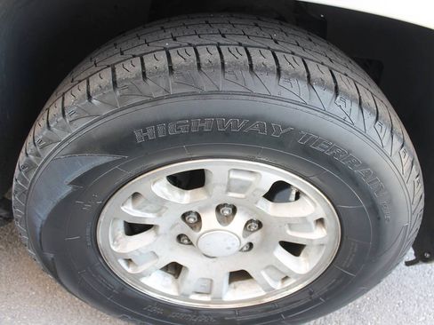 Used 2007 GMC Yukon SLE RWD image 11