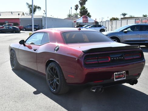 Used 2021 Dodge Challenger R/T Scat Pack w/ Shaker Package RWD image 6