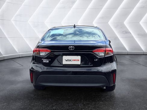 Used 2024 Toyota Corolla LE FWD image 5