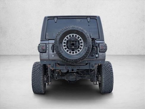 Used 2018 Jeep Wrangler Unlimited Sport AWD/4WD image 6