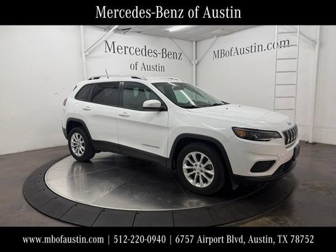 Used 2020 Jeep Cherokee Latitude FWD image 1