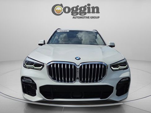 Used 2021 BMW X5 xDrive40i w/ M Sport Package image 9