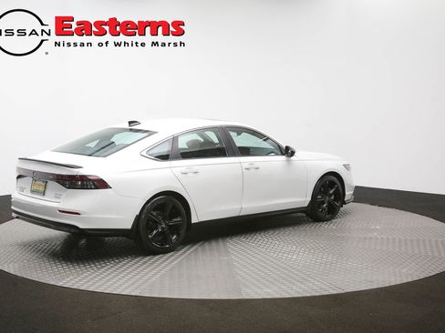 Used 2024 Honda Accord Sport image 41