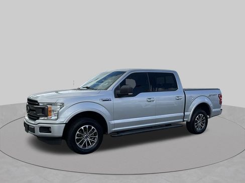 Used 2018 Ford F150 XLT w/ Equipment Group 302A Luxury RWD image 2