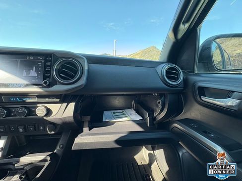 Certified 2022 Toyota Tacoma TRD Sport w/ Technology Package image 21