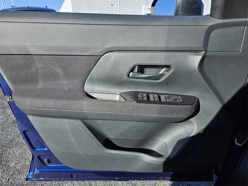 New 2026 Nissan Kicks S image 13