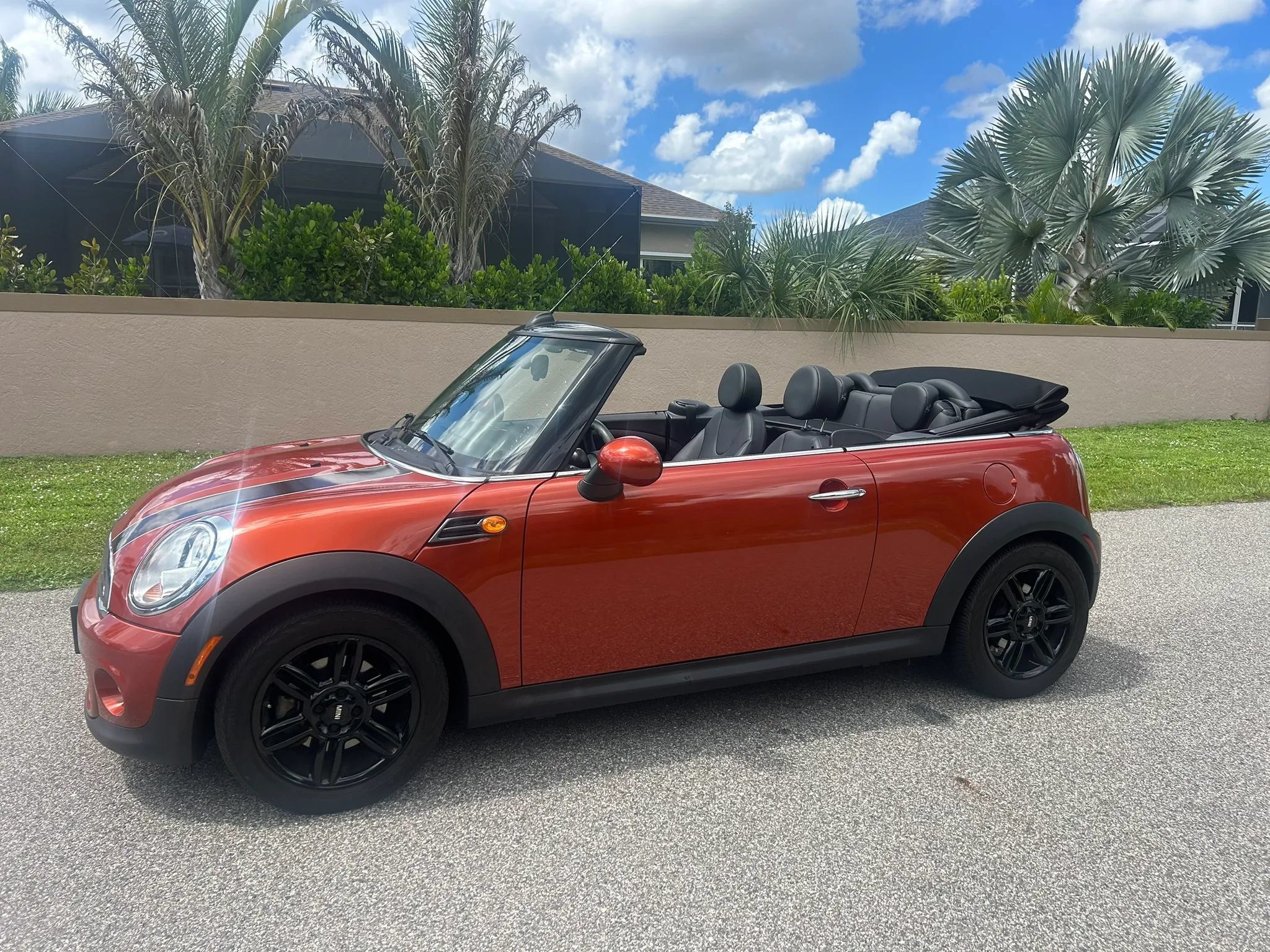Used 2013 MINI Cooper Convertible FWD image 1