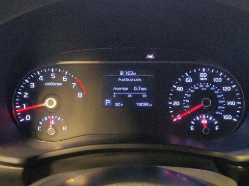 Used 2022 Kia Soul LX w/ Technology Package FWD image 23