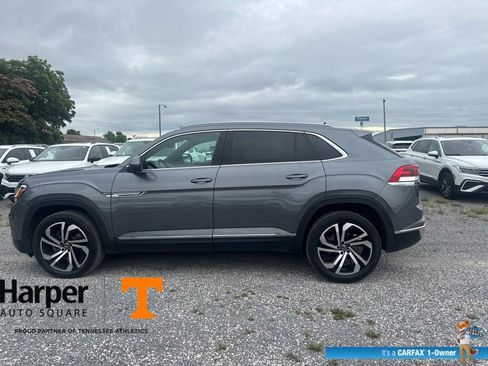 Used 2020 Volkswagen Atlas Cross Sport SEL Premium AWD/4WD image 2