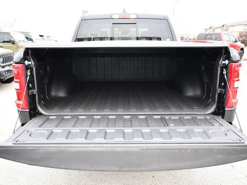 New 2026 RAM 1500 Laramie AWD/4WD image 9