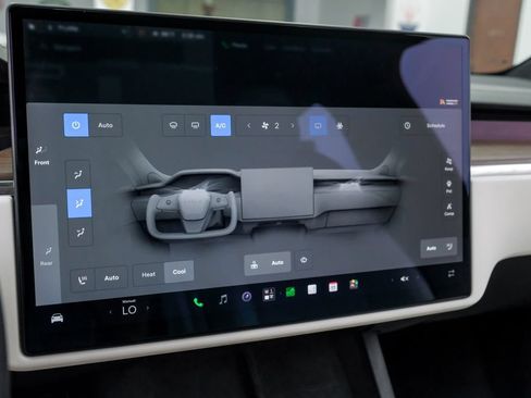 Used 2022 Tesla Model X AWD/4WD image 31