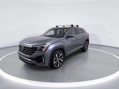Used 2024 Volkswagen Atlas Cross Sport SEL Premium R-Line AWD/4WD image 4
