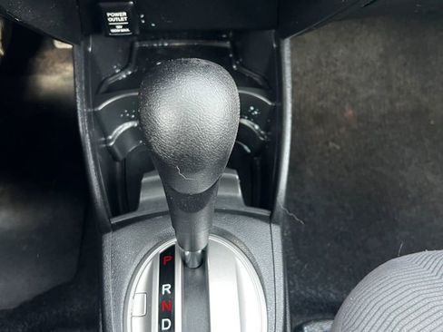 Used 2011 Honda Fit image 19