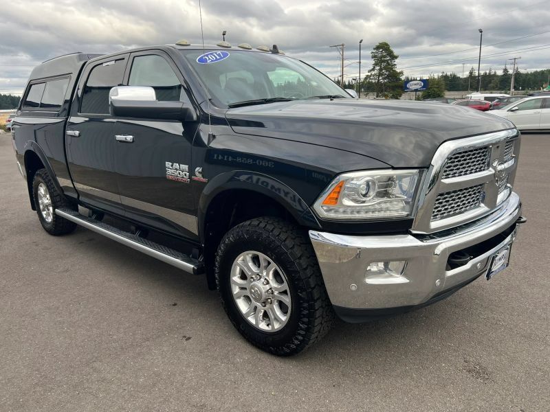 Used 2017 RAM 3500 Laramie w/ Snow Chief Group AWD/4WD image 4