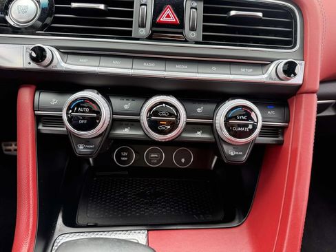 Certified 2023 Genesis G70 2.0T w/ Sport Prestige Package RWD image 19