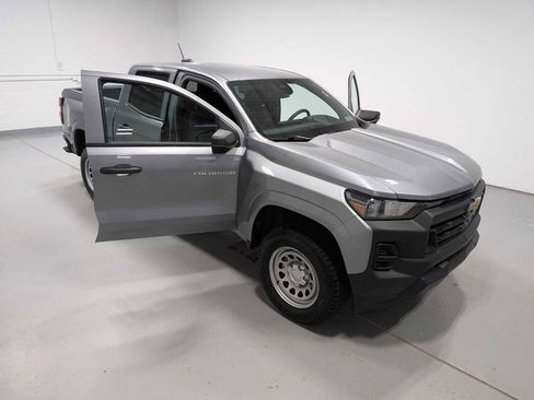 Used 2023 Chevrolet Colorado W/T RWD image 15