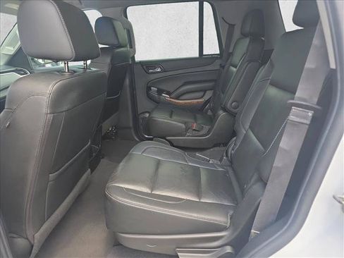Used 2020 Chevrolet Tahoe Premier RWD image 17