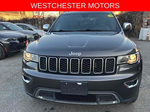 Used 2021 Jeep Grand Cherokee Limited AWD/4WD image 2