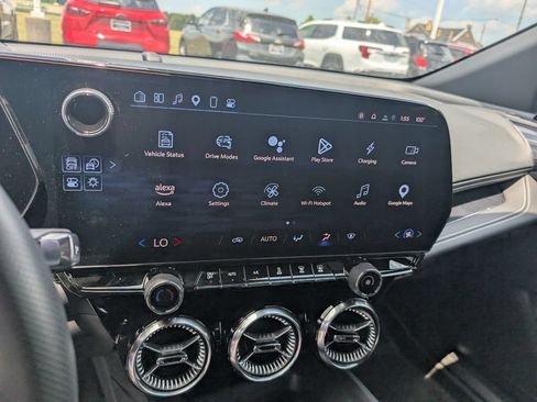 New 2025 Chevrolet Blazer EV LT AWD/4WD image 20