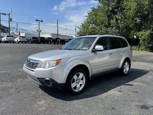 Used 2010 Subaru Forester 2.5X Limited AWD/4WD image 3
