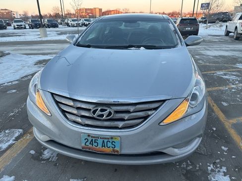 Used 2012 Hyundai Sonata Limited image 13