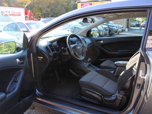 Used 2015 Kia Forte Koup EX FWD image 21