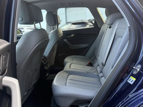 Used 2018 Audi Q5 2.0T Premium Plus w/ Premium Plus Package image 19