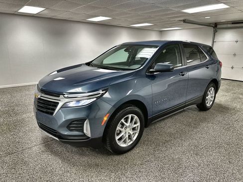 Used 2024 Chevrolet Equinox LT AWD/4WD image 4