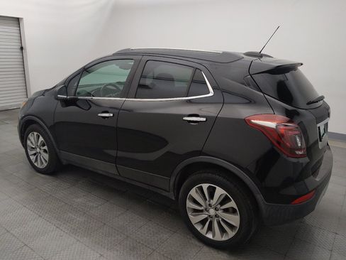 Used 2020 Buick Encore Preferred FWD image 3