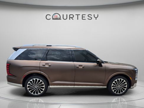 New 2026 Hyundai Palisade Calligraphy FWD image 6