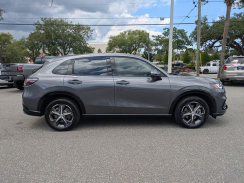 Used 2024 Honda HR-V EX-L image 3