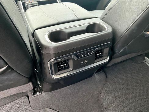 Used 2026 GMC Sierra 1500 Denali AWD/4WD image 11