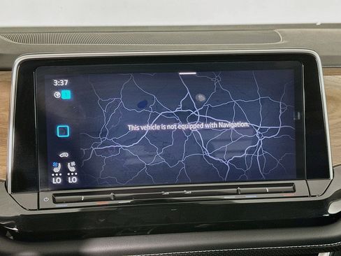 Used 2025 Volkswagen Atlas SE FWD image 22