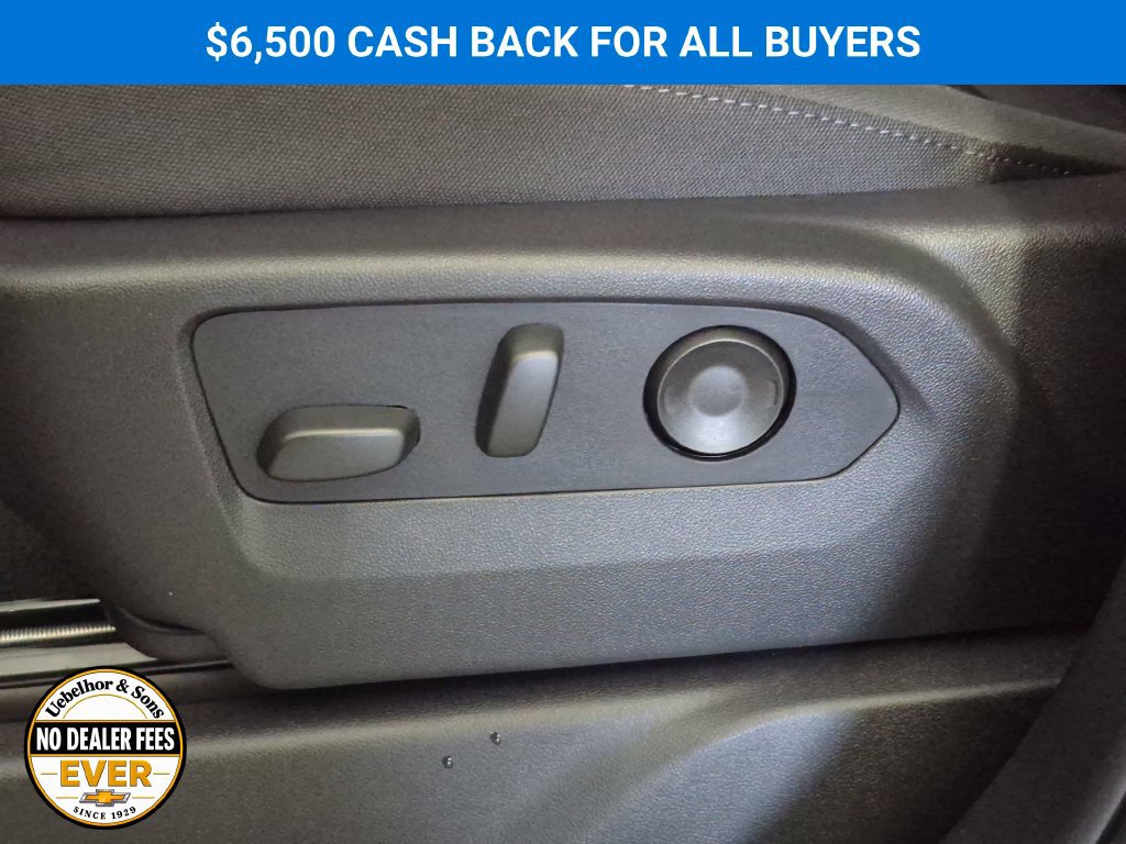 New 2026 Chevrolet Silverado 1500 RST AWD/4WD image 17