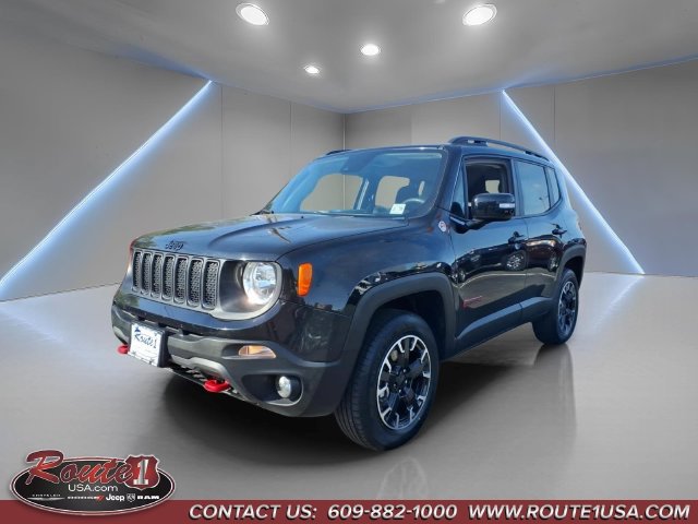Used 2023 Jeep Renegade Trailhawk AWD/4WD image 8